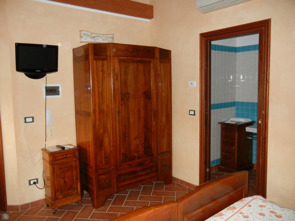 La Colombarola Agriturismo Farneto Eksteriør bilde