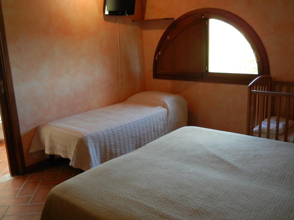 La Colombarola Agriturismo Farneto Eksteriør bilde